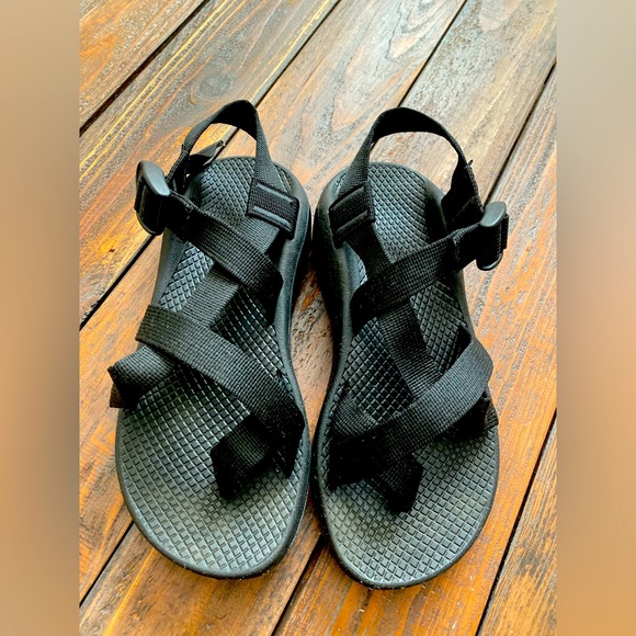 LIKE NEW*  CHACO Z/2 Classic Women’s Sandals Size 6 - Picture 2 of 9